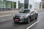 Гибридный Lexus UX 250h 2018 07